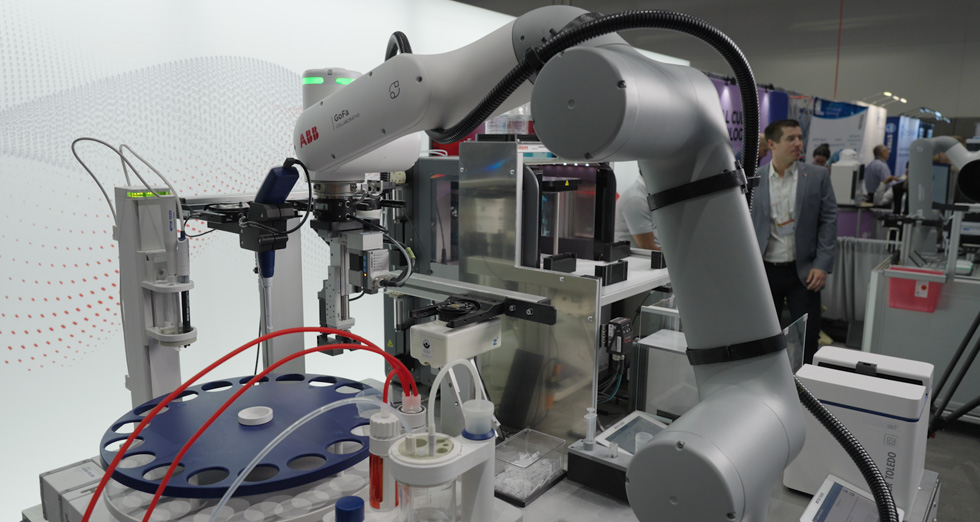SLAS 2026: ABB turns AI into action to accelerate the future of lab automation