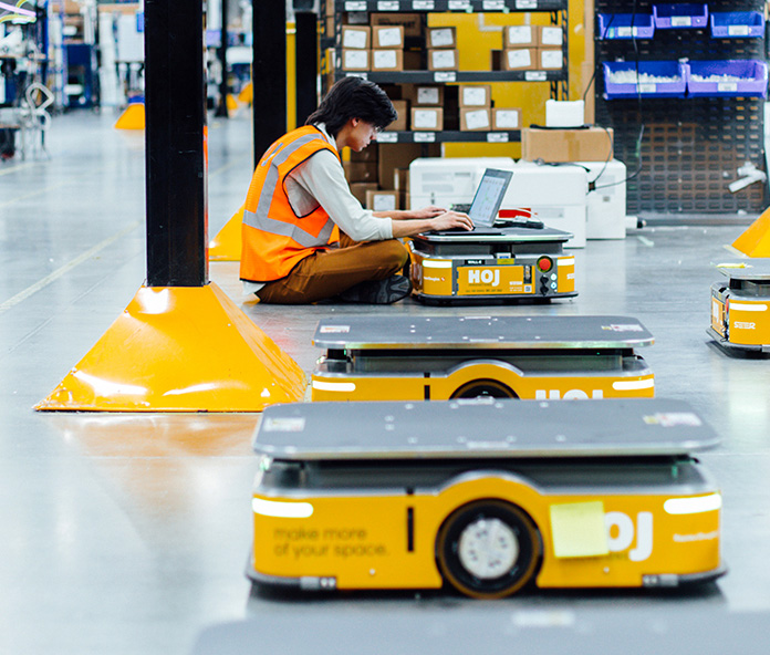 HOJ Innovations deploys AMR fleet at Hunter Douglas’ Salt Lake City fulfillment center