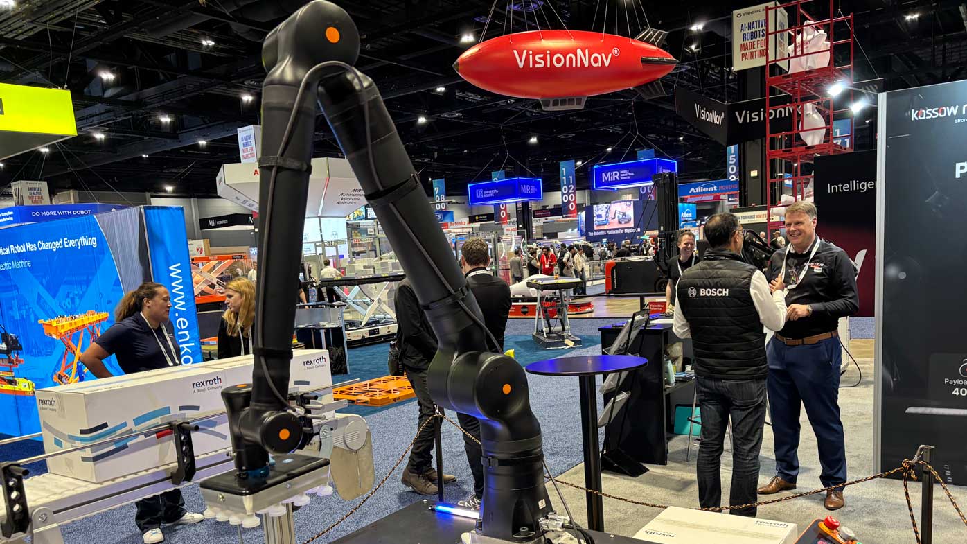 The company demonstrated its wide cobot portfolio for a variety of industrial applications. 