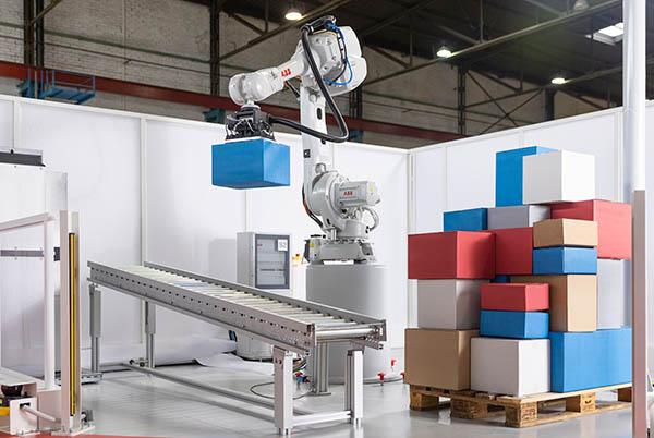ABB Says Robotic Depalletizer Can Reduce Logistics Complexity, Improve Efficiency - Robotics 24/7
