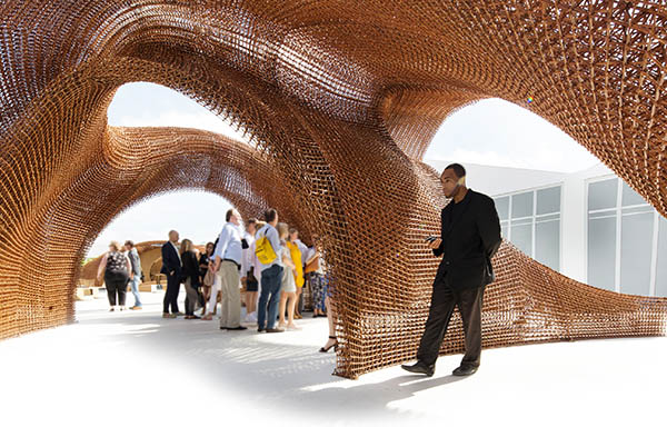 Branch Technology used KUKA robots and additive manufacturing to build this unique pavilion.