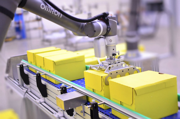 OMRON and cobots