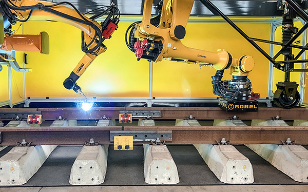 FANUC welding rail