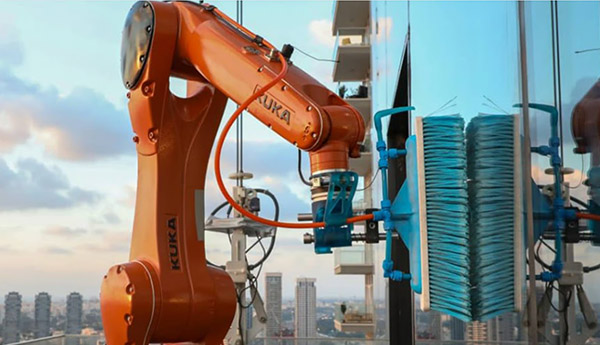 Skyline Robotics uses KUKA robot arm