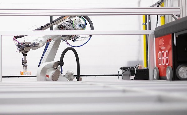 Bastian Solutions integrates ASRS and picking systems for goods-to-robot automation.