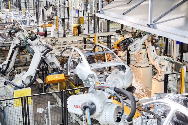 ABB Robots Drive Sustainability at Volvo Cars