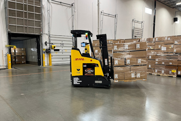 DHL Supply Chain Facility Demonstrates How Automation and Humans Can Coexist
