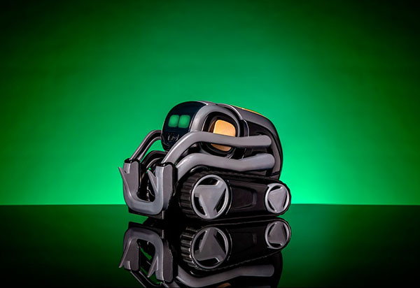 Digital Dream Labs to Ship Upgraded Vector 2.0 Social Robot