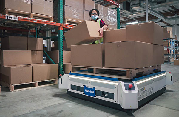 Fetch Robotics and Körber Announce New Case Picking Solution for Distribution Centers