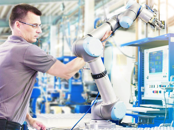 Formic Offers Robotics as a Service and Financing to Manufacturers
