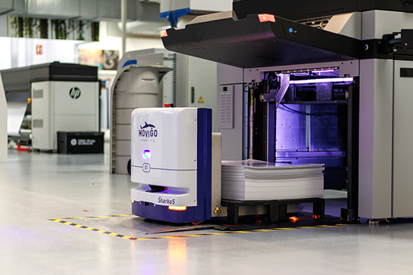 HP, MoviĜo Robotics launch AMR for printing industry at Dscoop Edge Indy