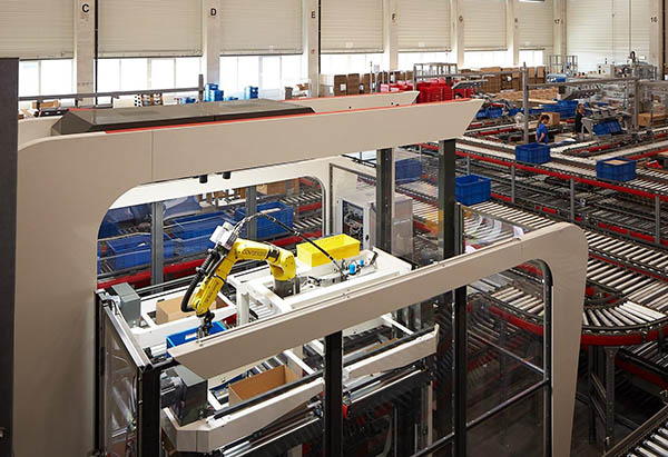 GXO Logistics Pilots KNAPP Robotic Arm for Apparel E-Commerce Logistics