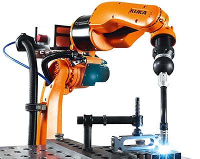 Robots Rise to Help Humans in Metalworking