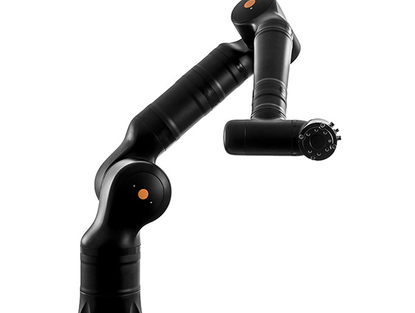 Kassow Robots KR1018 Seven-Axis Cobot Now Available for American SME Applications