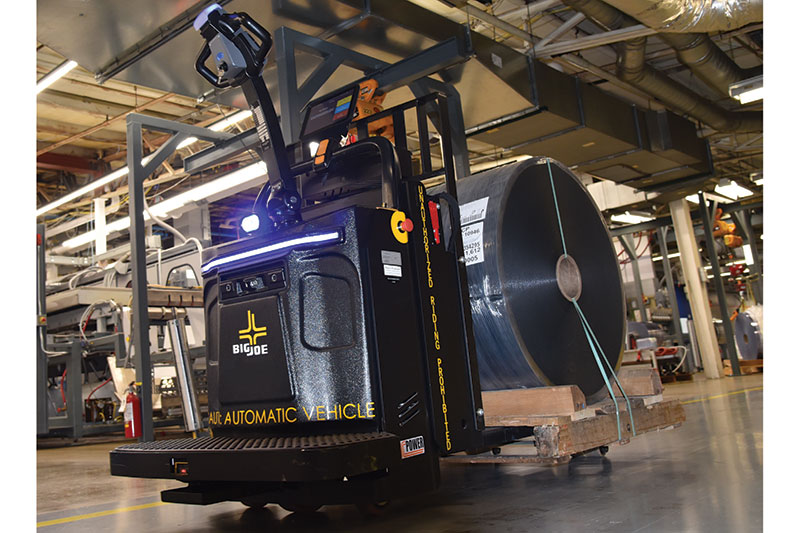Autonomous Lift Trucks Emerge