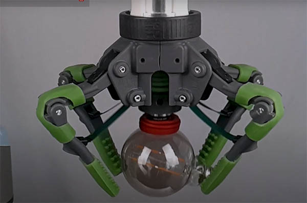 MAXXgrip Promises to Advance Material Handling Robotics Performance