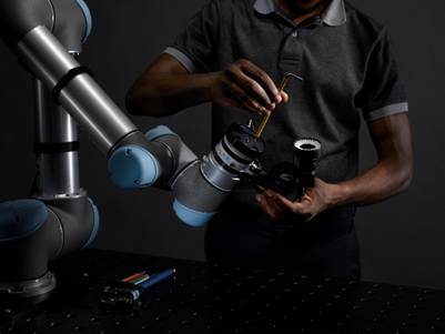 Micropsi Industries Updates MIRAI Robot Control System for Faster Implementation