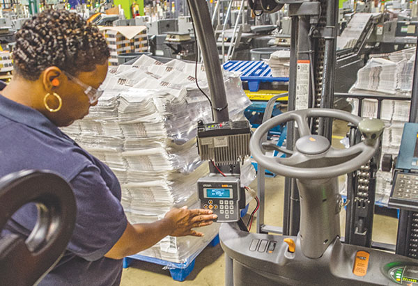 Fleet management system helps Chicago Tribune monitor impacts