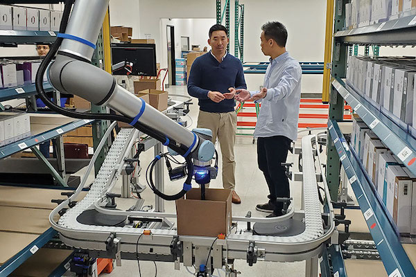 Robots Edge Into Packaging
