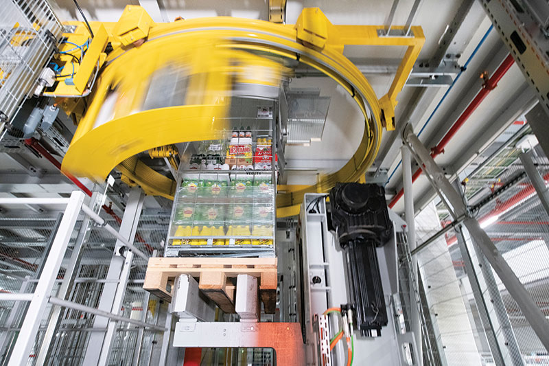 Depalletizing and palletizing gain in flexibility