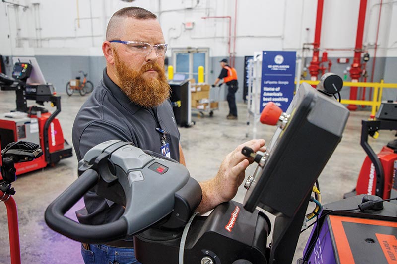 60 Seconds with Scott Samples, Robot Wrangler at GE Appliances