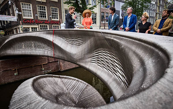 Steel Bridge 3D-Printed by MX3D Officially Opens in Amsterdam