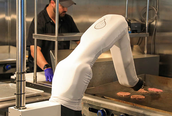 Miso Robotics Unveils Flippy Wings Robotic Fryer Tested at Buffalo Wild Wings