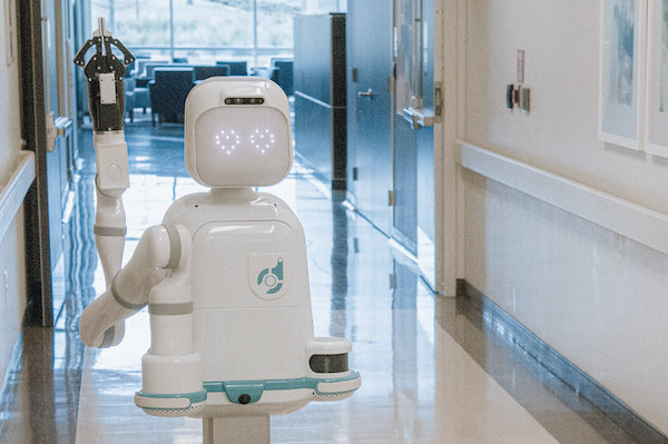 Mobile Logistics Robots Take a Starring Role Across Industries