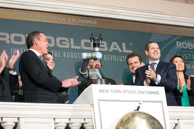 Cobot rings bell at New York Stock Exchange