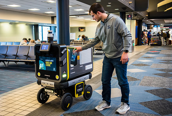 Ottonomy.IO Unveils Ottobot Yeti Robot for Unattended Deliveries at CES 2023