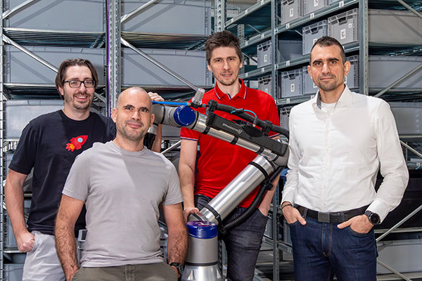 Zebra Technologies closes Photoneo acquisition with Photoneo Brightpick group