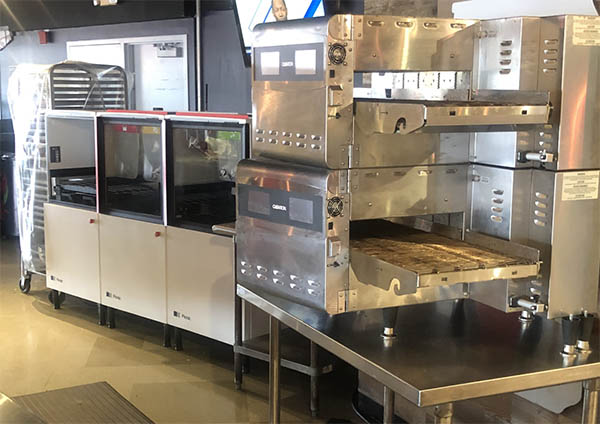 Picnic Robotic Pizza Station to Serve College Basketball Fans at Caesars Superdome