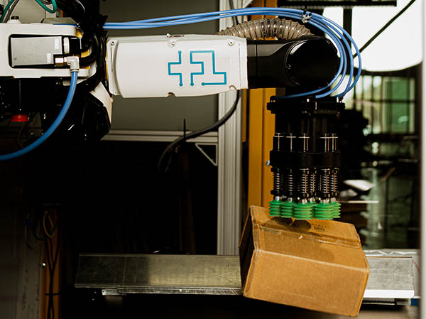 Plus One Robotics Parcel Handling Systems Surpass 500M Picks