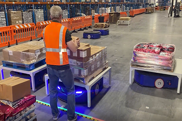 How Prime Robotics’ Advanced Pallet Station makes picking efficient