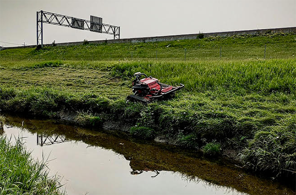 RC Mowers Demonstrates Remotely Operated Robotic Mowers, Finds Nationwide Demand