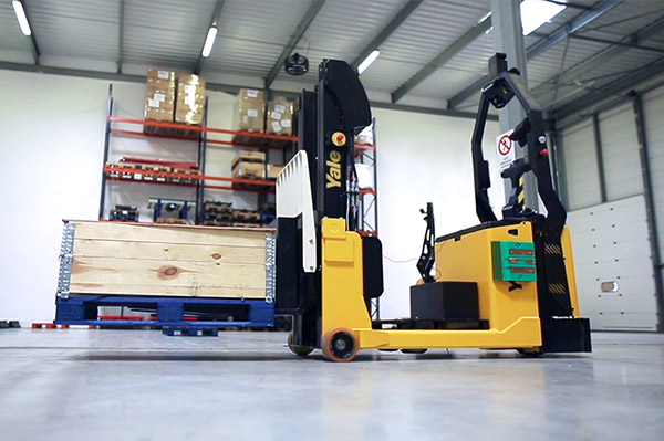Autonomous Lift Trucks Find a Road to Success With Hyster, Yale