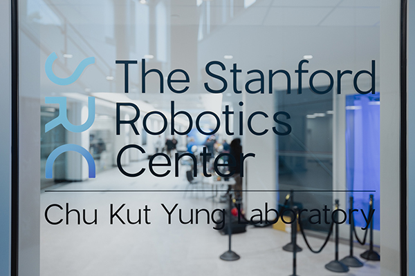 Stanford University opens Robotics Center, unites robot expertise under one roof