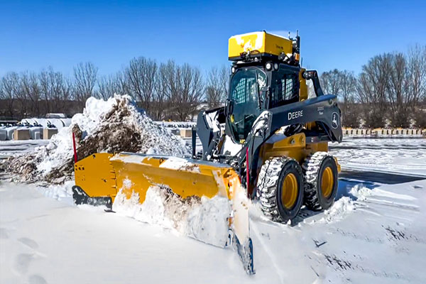 Teleo, Storm Equipment introduce remote-operated and autonomous industrial snow plow