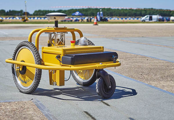 Cansel to Distribute TinySurveyor Mobile Robot in Canada
