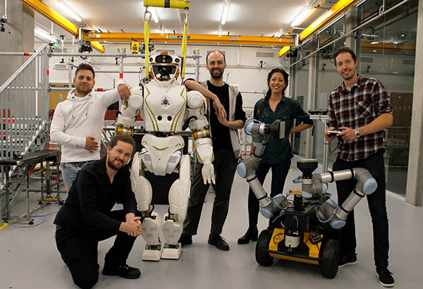 Touchlab Develops Electronic Skin, Reaches ANA Avatar XPRIZE Finals
