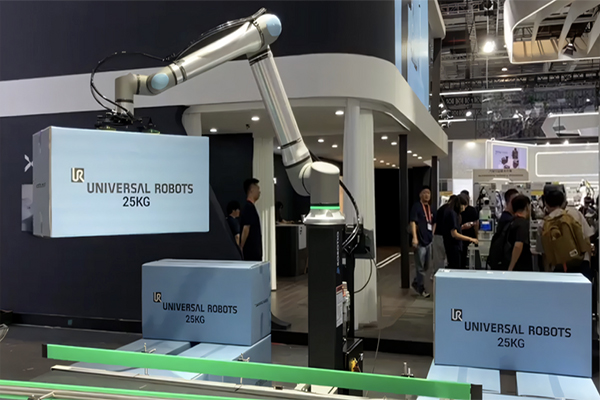 Universal Robots updates payload capacity for UR20, UR30 collaborative robots