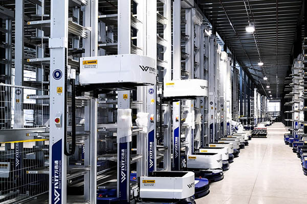 HAI Robotics Helps WINIT Boost E-Commerce Fulfillment in U.K. Warehouse