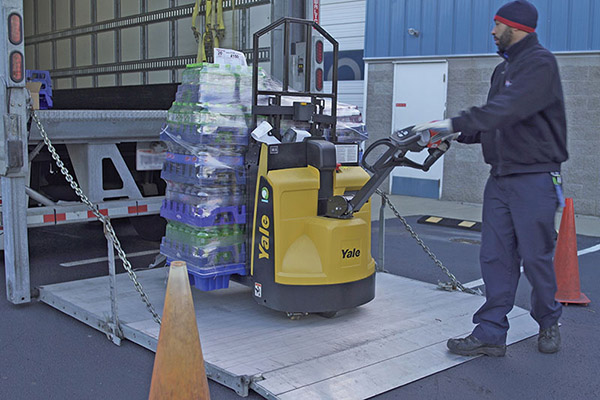 Food and Beverage Turns to Robots to Do More With Less