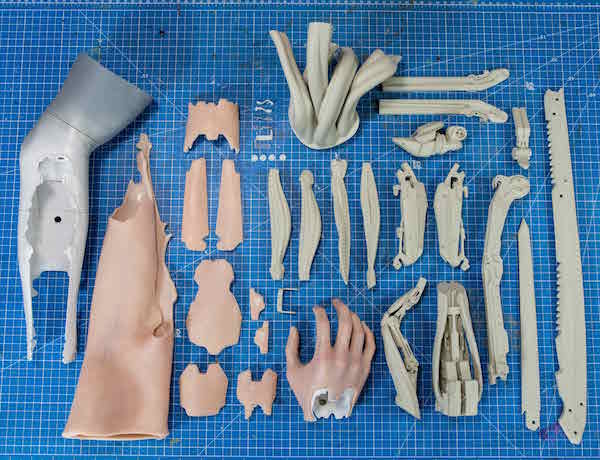 SLIDESHOW: 3D Printing for Tailor-Made Cosplay