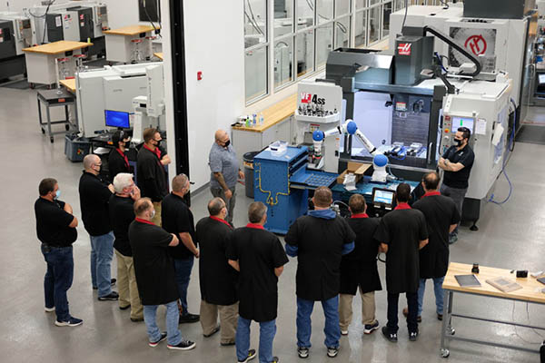 Logistics, Manufacturing, and Robots: 5 Big Things to Know and Watch
