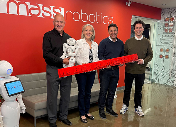 Lattice Semiconductor and MassRobotics Partner to Serve Robot Academics, Startups