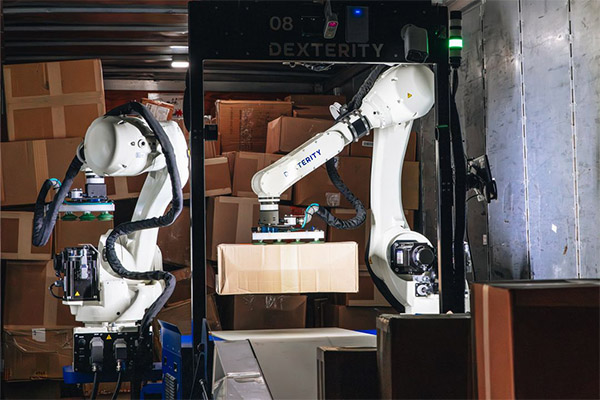 Dexterity AI and FedEx Collaborate to Develop Truck Loading Robot