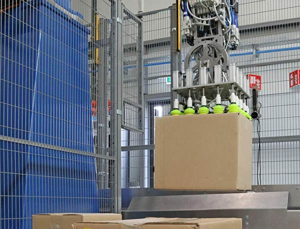 Smart Robotics Releases Smart Parcel Picker for 3PL Markets