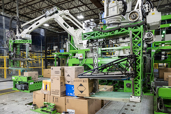Symbotic and SoftBank Group Establish GreenBox, Warehouse as a Service Joint Venture