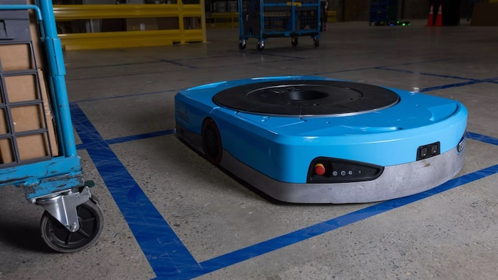 Amazon Onboards New Mobile Robot